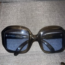 CHRISTIAN DIOR  , CD  