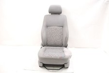 Fahrersitz vorn links VW T5