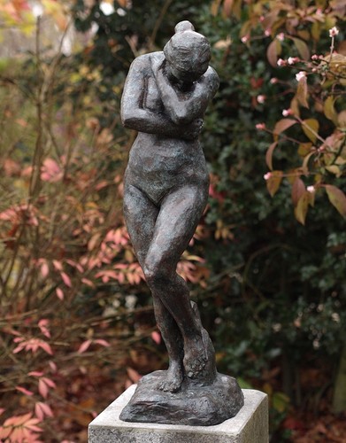 Bronzefigur frau von - von,