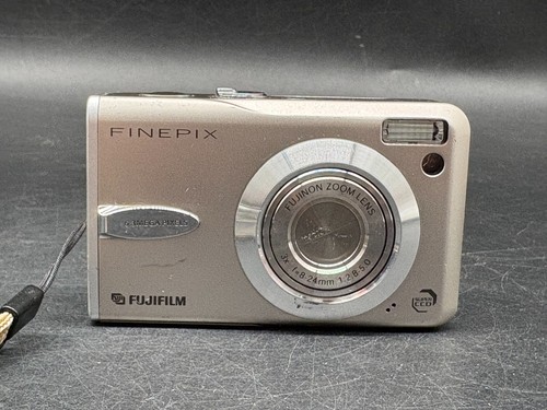 Fujifilm finepix f30 - fujifilm,