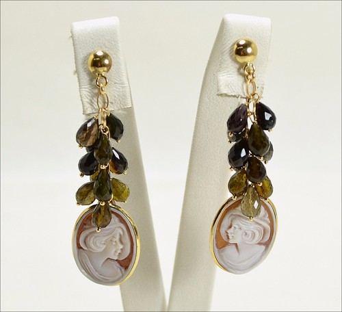 Ohrringe aus 18kt gelbgold - aus, mit