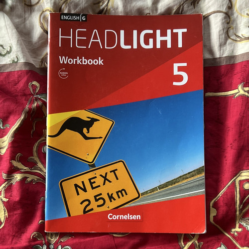 Cornelsen headlight workbook - headlight,