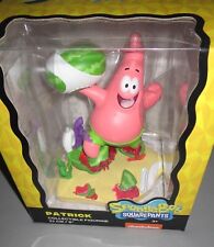 Sammelfigur von Spongebob Schwammkopf Patrick m. Football neu / OVP