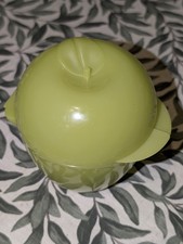 Tupperware big apple - big,