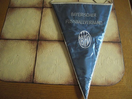 Fussballl wimpel gr - ,