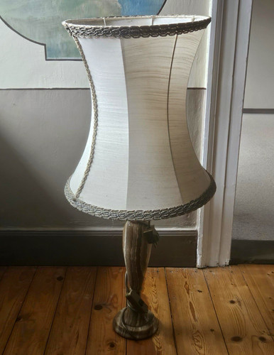 Tischlampe mit schwerem