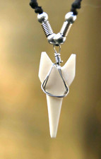 Haifischzahn an längenverstellbares Band SurferKette