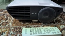 Beamer BenQ w700, gut gepflegt