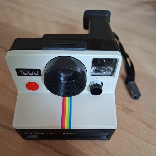 Polaroid land camera - land,