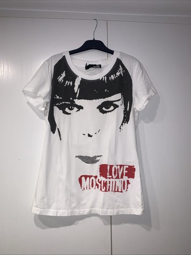 Love moschino shirt fällt - love,