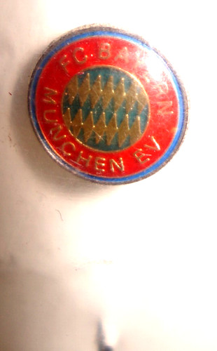 Anstecknadel logo mit v - anstecknadel, e.v