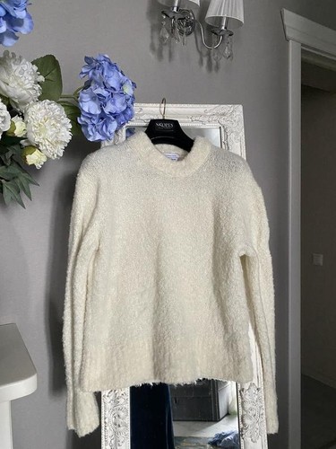 Women other stories - stories, sweater
