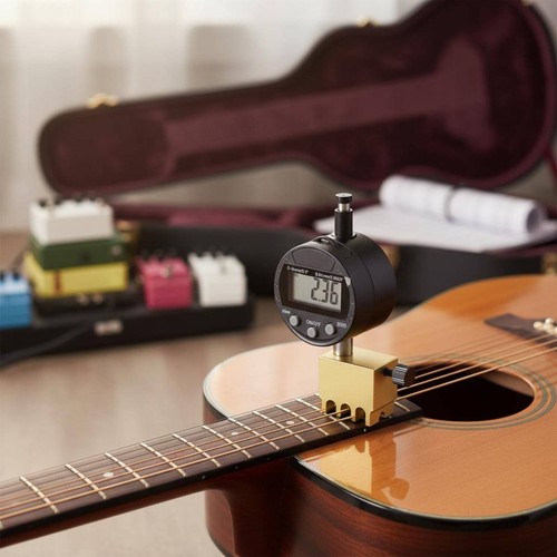 Gitarren saitenmaß mit - gitarren-saitenmaß,