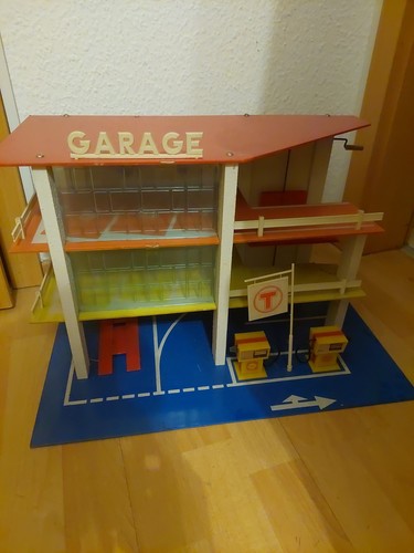 Ddr spielzeug vero tankstelle - ddr,
