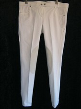 Ungetragene weiße Damen