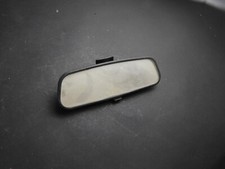 Oldtimer innen Rückspiegel