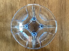 Alte bläuliche Glasschale