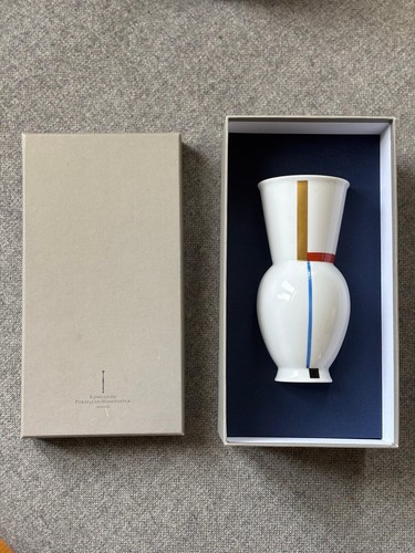 Kpm bauhaus vase halle - kpm,