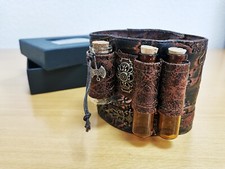 RQ-BL Red Queens Black Legion