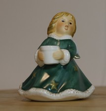 Goebel Porzellan Weihnachtsengel grünes Kleid stehend Kerzenhalter 628 42 Kerze