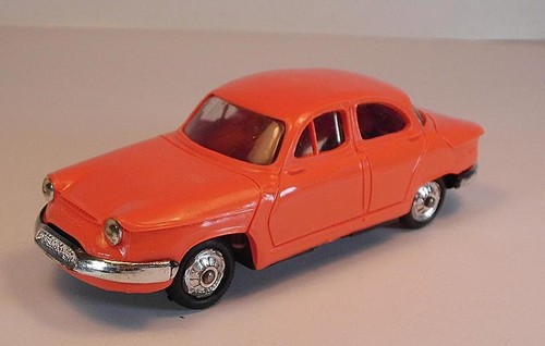 Norev 76 panhard 17 - 1/43,