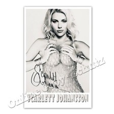 Scarlett Johansson sexy