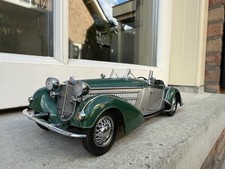 1:18 Horch 855 Roadster green