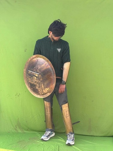 Spartanischer rüstungsanzug - spartanischer,