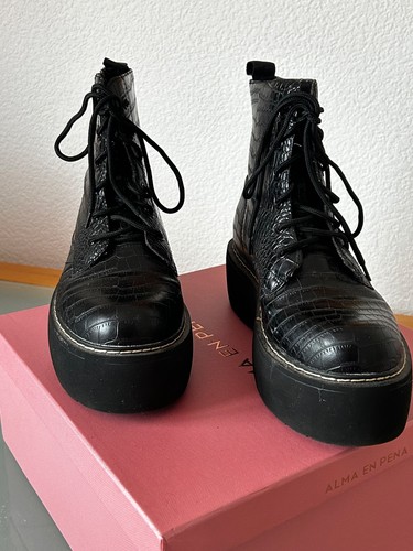 Schwarze plateau boots - schwarze, in