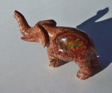 *Elefant in aus Feueropal Edelstein Mexico bunt Glücksbringer Ausstellung Opal