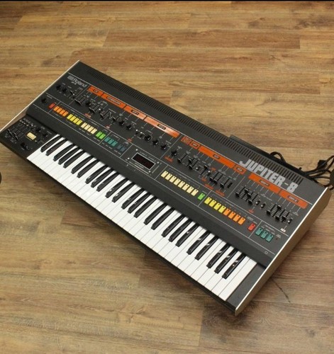 Roland jupiter 8 vintage - roland, jupiter-8