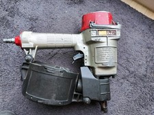 Druckluft Nagler Coilnagler MAX CN55