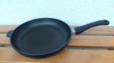 Eurolux Gusseisen Pfanne