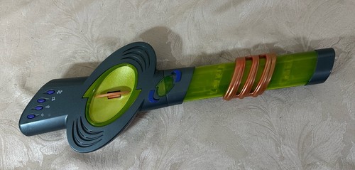 Nujam gitarre hasbro - -,