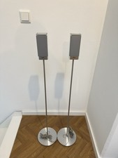 Loewe Individual Satelliten Lautsprecher S1 mit Ständer