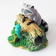 Disney Pocahontas Meeko Flit