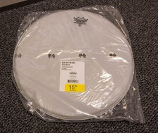 Zwei REMO 15’‘-Schlagzeug-Felle  1x „Ambassador“ (NEU und originalverpackt) 1x „