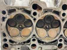 058103373D zylinderkopf r