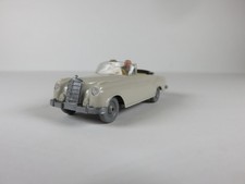 Wiking Modelle, Mercedes 220 Cabrio, braunweiß/hellbeige, CS-Nr. 376/3G
