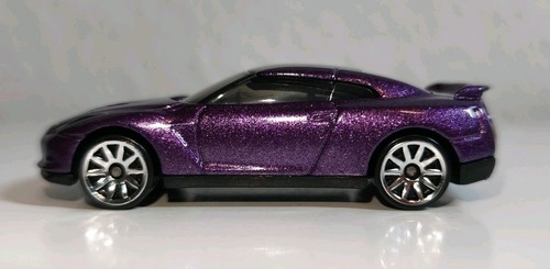 Hot wheels nissan skyline - hot,