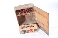 alter Schrank mit Konvolut Fräskopf 25mm Fräser Tischfräse Profilmesser SET