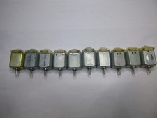 10-teilig. Konvolut Klein- Gleichstrom- Elektro- Motoren 0-6 / -12Volt 19x30mm