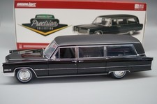 1/18 Cadillac Limousine 1966