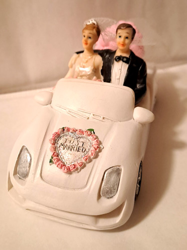 Figur cabrio hochzeitspaar - -,