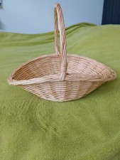 Osterkorb, Blumenkorb, Hochzeitskorb, Geschenkkorb gelfochten mit Bügel naturfar