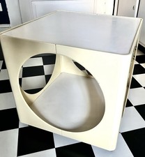 70er Jahre Beistelltisch Space