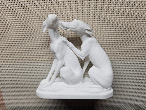 Skulptur zwei spielende