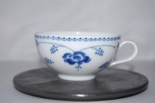 Teetasse 9,5cm Form unbekannt
