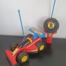 DEFEKT Fisher Price ferngesteuertes Auto rot inkl. Fernbedienung
