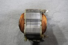 H1107 Hilti Meißelhammer TE 104 Feld Polschuh Stator Magnetfeld